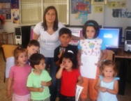 Ni�os del curso de inform�tica did�ctica